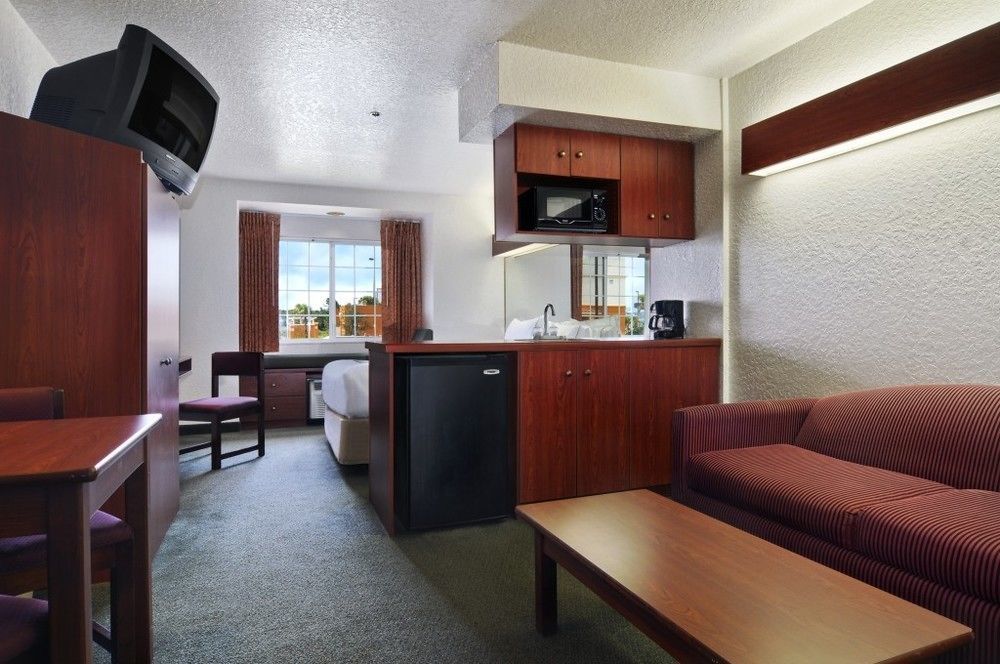 Microtel Inn & Suites Marianna Quarto foto
